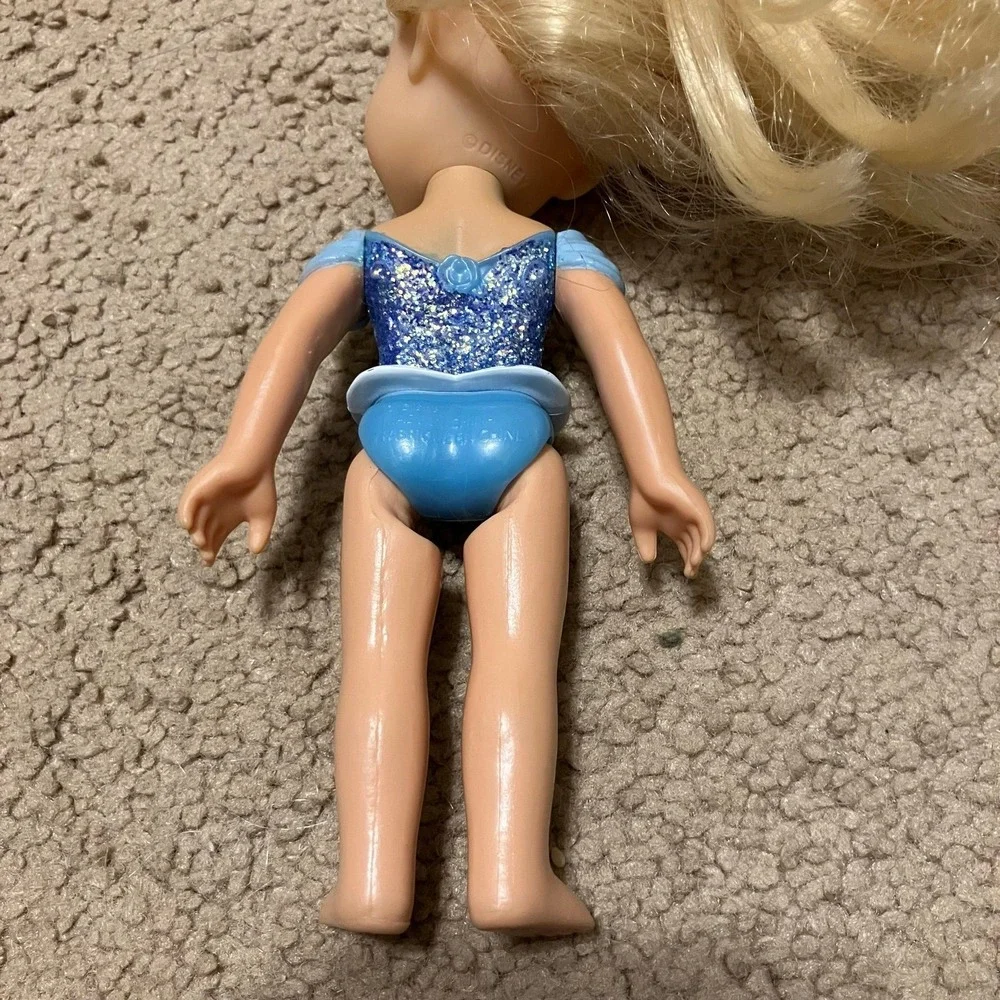 Disney Princess Petite Cinderella 6